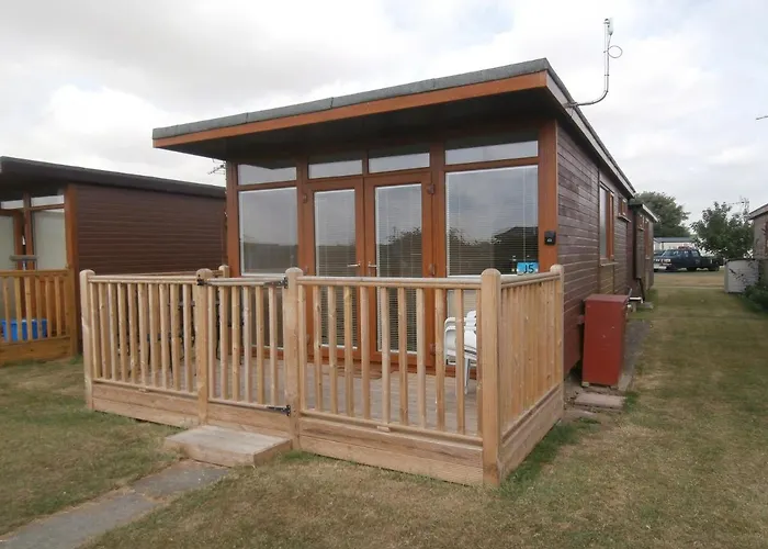 Beautiful 2-Bed Chalet In Mablethorpe