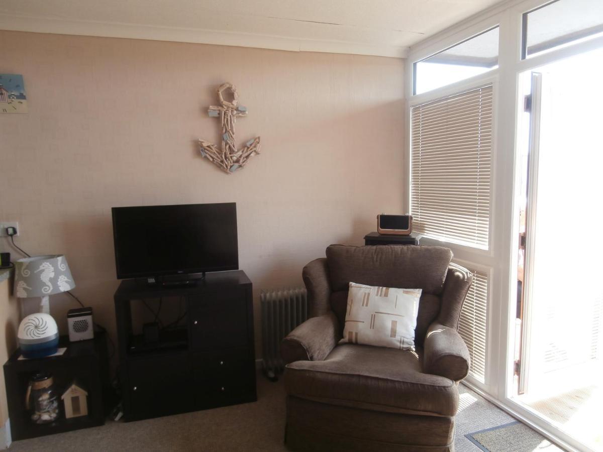 Beautiful 2-bed In Chalet Mablethorpe
